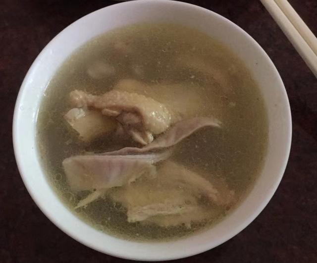 在這樣北風(fēng)呼嘯的日子里，想吃點(diǎn)暖心又暖胃的美食，大家有什么推薦嗎？